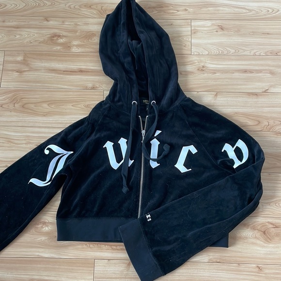 BNWT 10/10 Juicy Black Label Cropped zip up hoodie Small - Picture 1 of 4